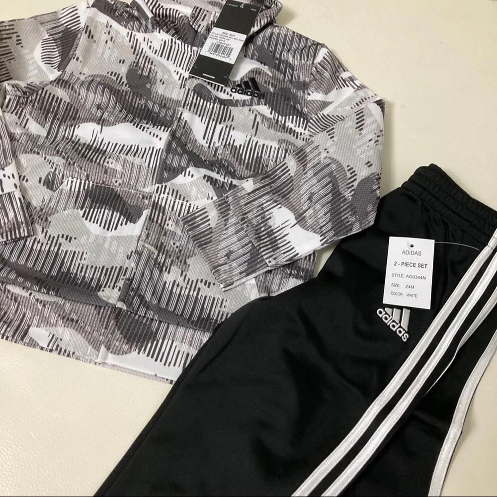 Adidas grey long sleeve top pants active outfit 4022